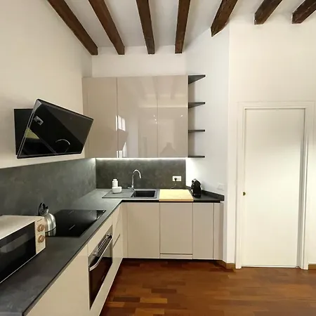 Antica Corte Navigli-darsena